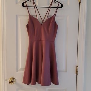 Windsor size medium mauve party dress